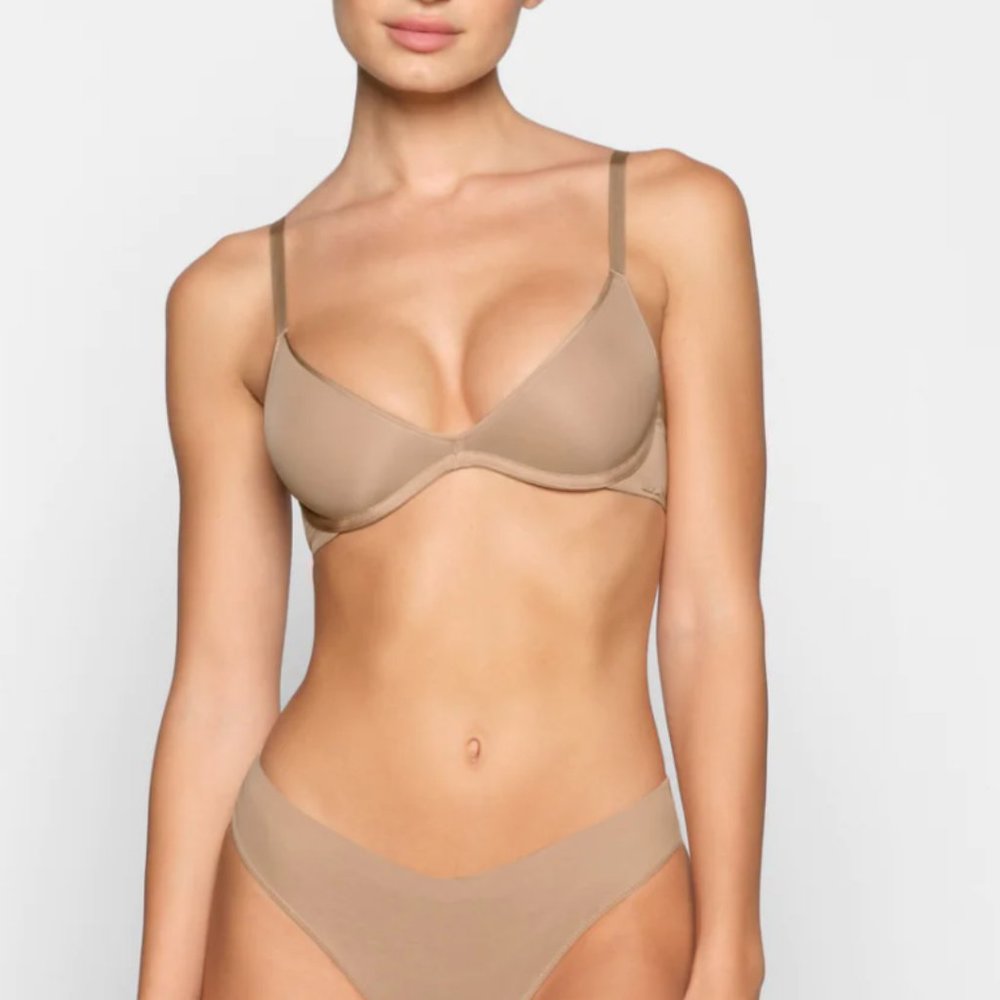 SKIMS Weightless Scoop Bra, Size 38C, Color: Clay, NWT